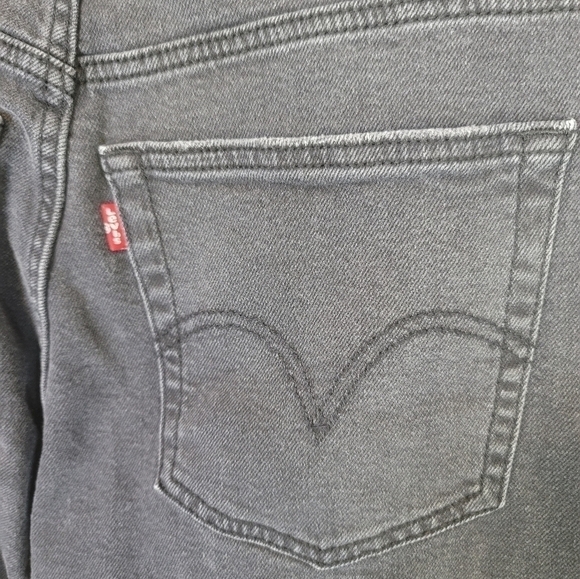 Levi's Wedgie High-Rise 13" Straight Leg Jeans in Washed Black Rinse, sz 16W - Picture 8 of 12